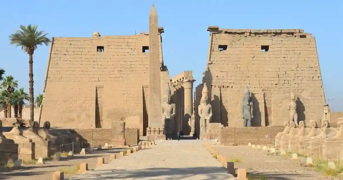 Egypt Obelisks - Meaning, History and Ancient Secrets