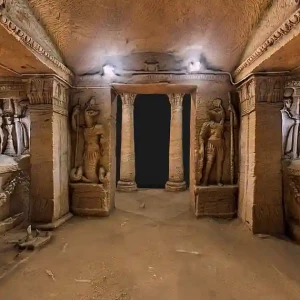 Catacombs Of Kom El Shoqafa - Visitor Guide and Tips