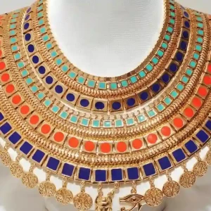 Cleopatra Necklace Gold - History, Meaning and Style Guide