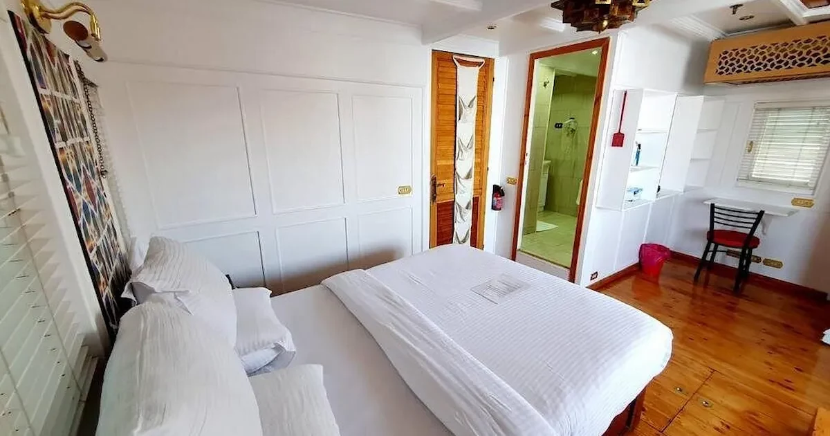 Luxury cabin interior on Princess Donia Dahabiya