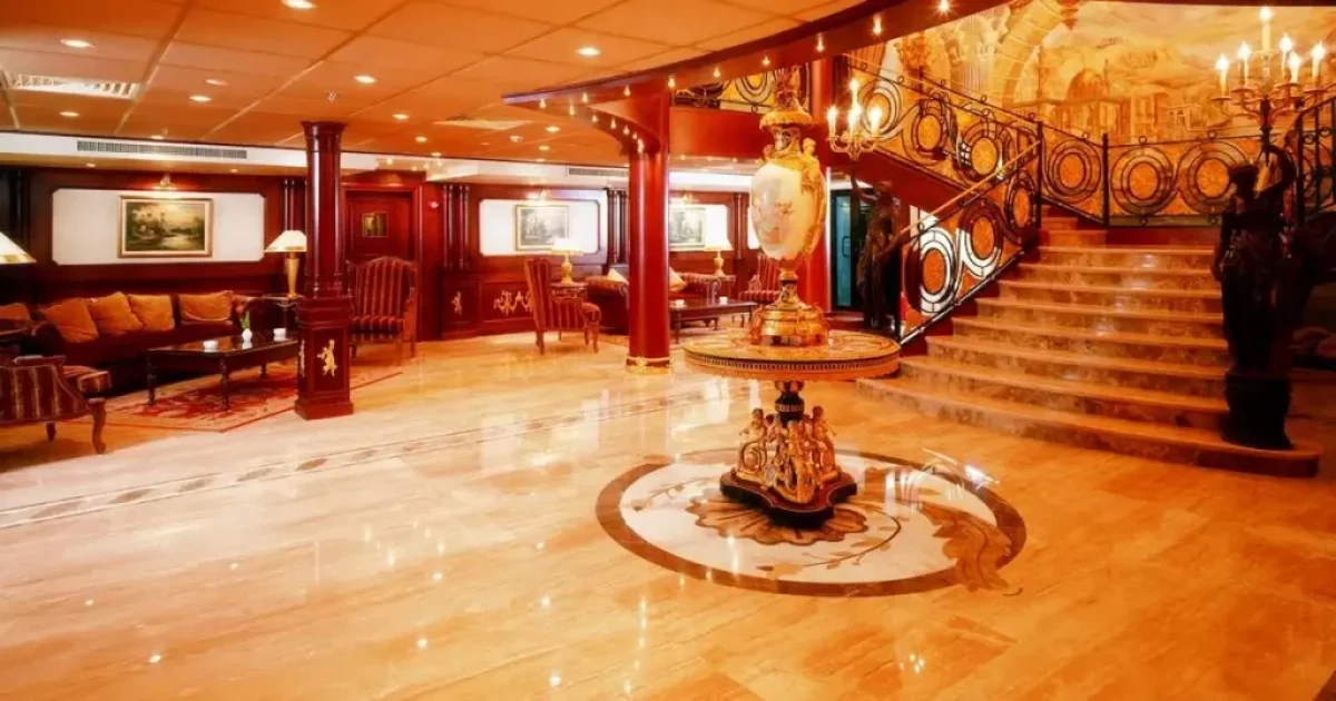 Royal Esadora Nile Cruise cabin interior
