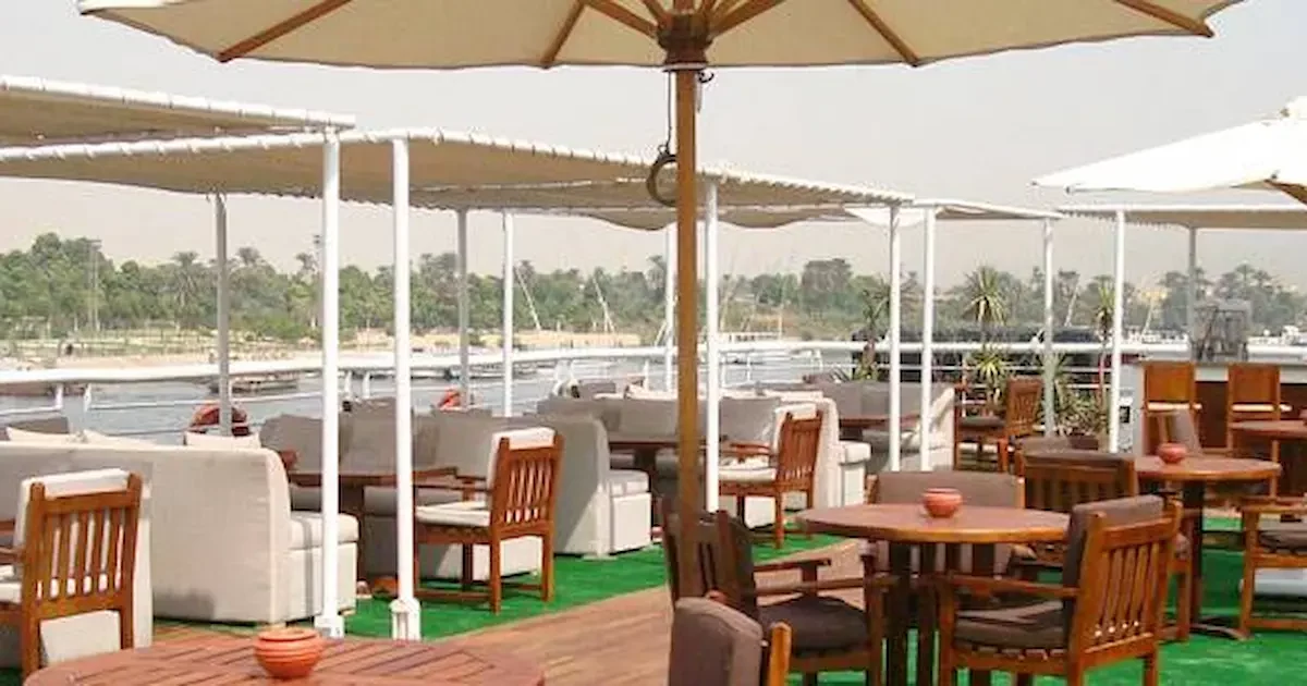 Jamila Nile Cruise dining