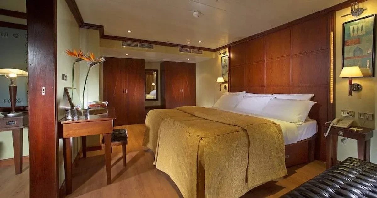 Deluxe cabin aboard Kontiki Nile Cruise