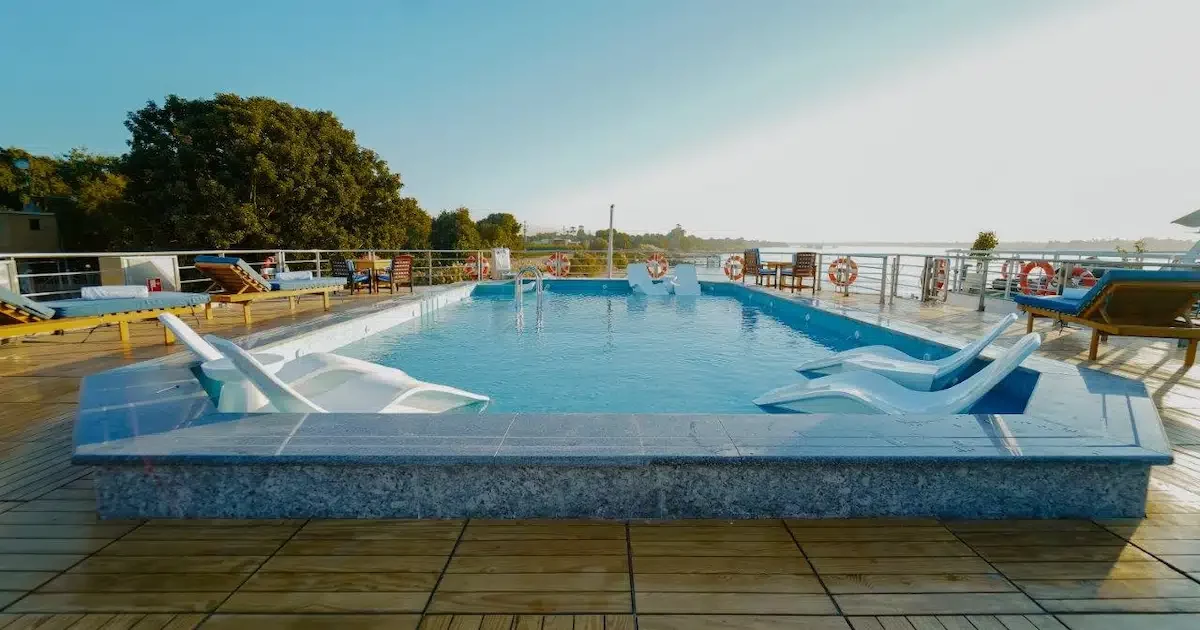 MS Miriam sundeck with panoramic Nile view