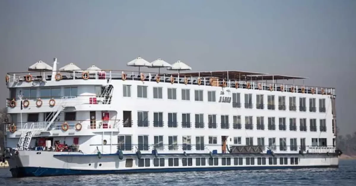 A Sara Nile Cruise sun deck view