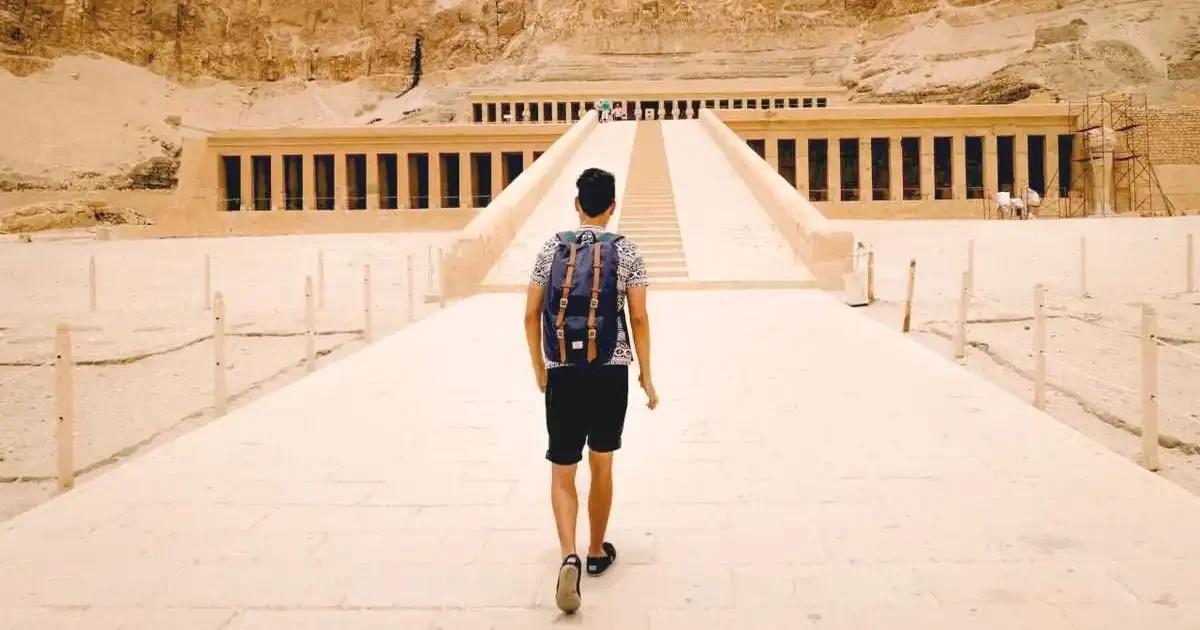 valley-of-kings-family-egypt-tour family visiting Valley of the Kings in Luxor