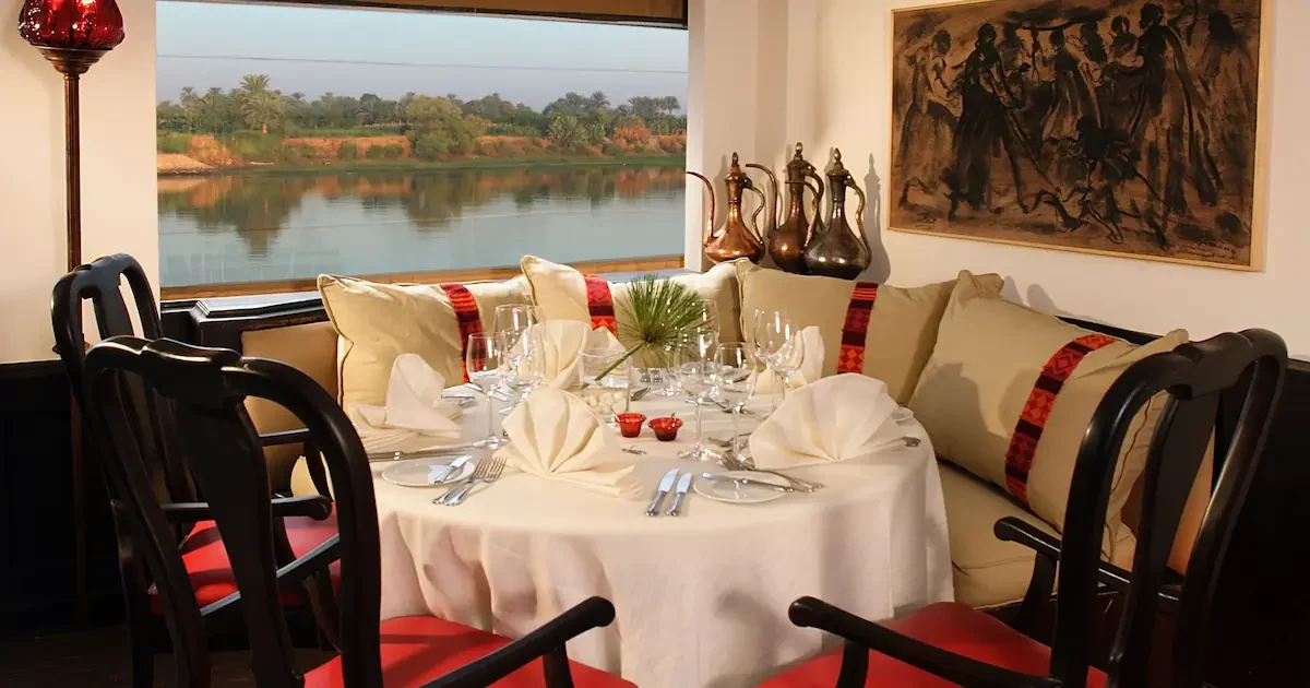Sanctuary Sun Boat III Dining Room
