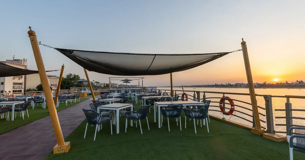 Nebu Nile Cruise swimming pool