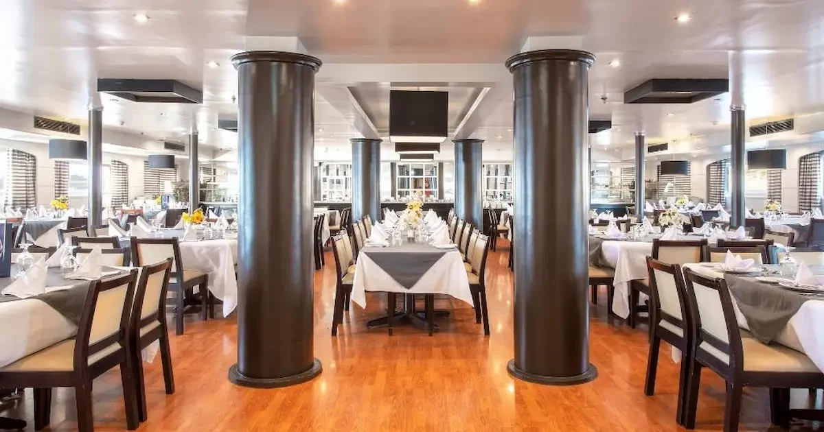 MS Nile Style fine dining