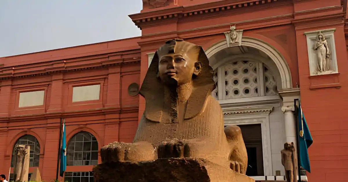 Egyptian Museum Cairo luxury tour