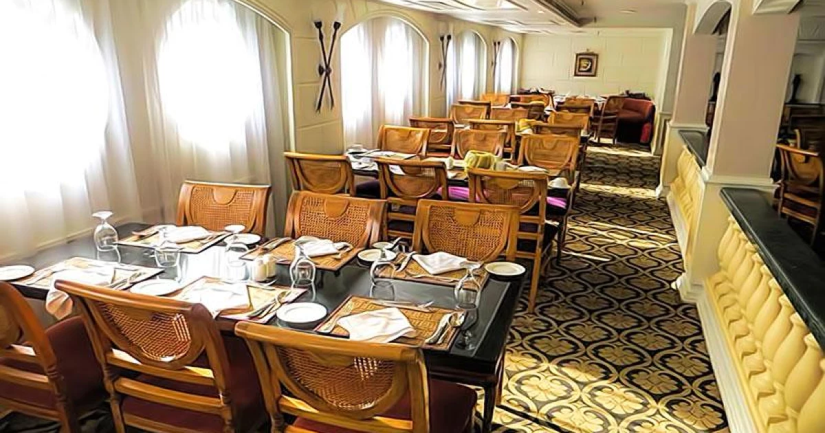 ms zeina nile cruise dining