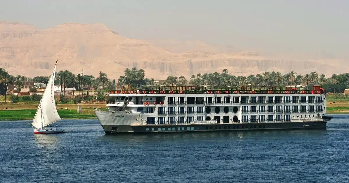Nile cruise sailing between Luxor and Aswan