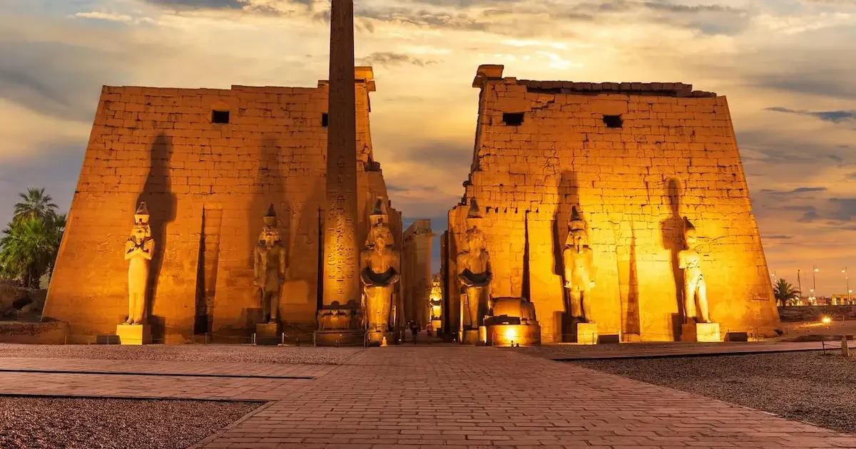 Family and friends exploring Cairo and Luxor