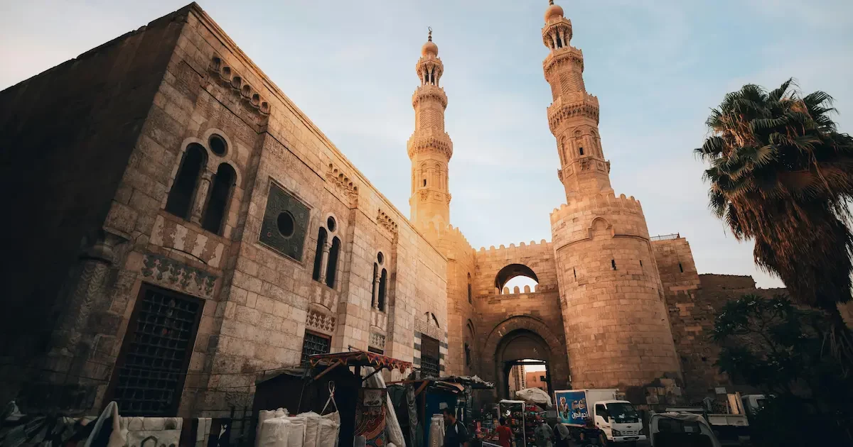 Old Cairo group budget tour