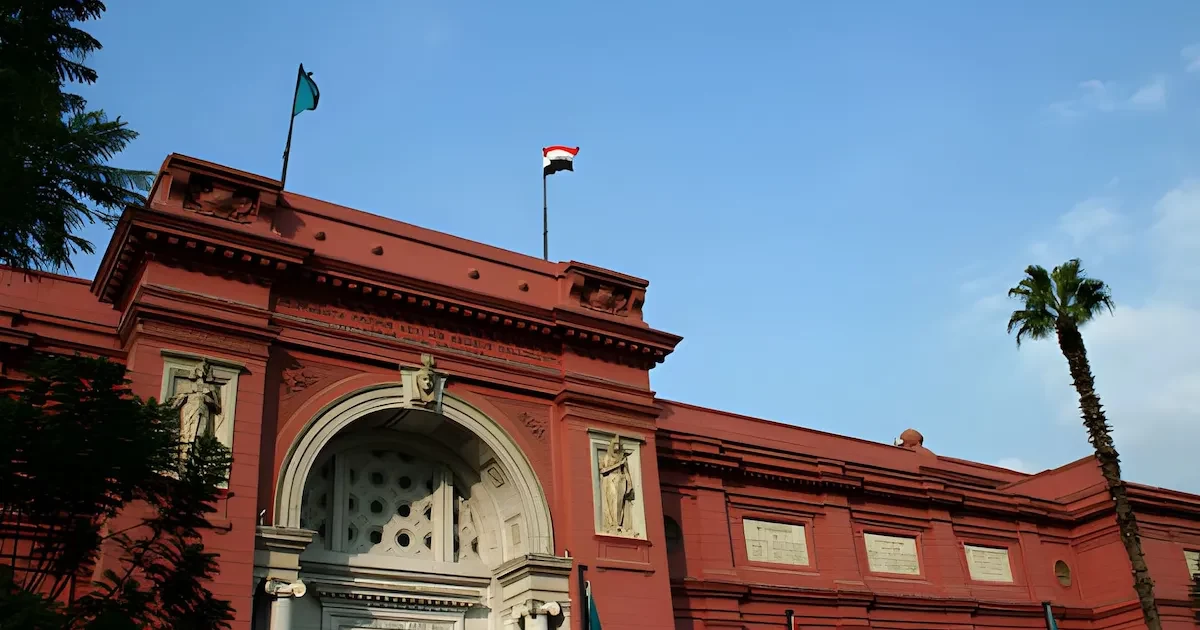 Egyptian Museum Cairo budget Egypt tour