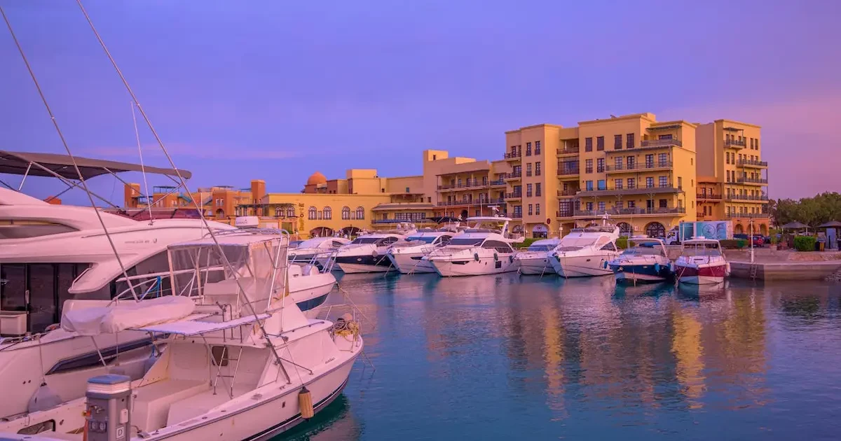 Group travel at Hurghada Red Sea beach