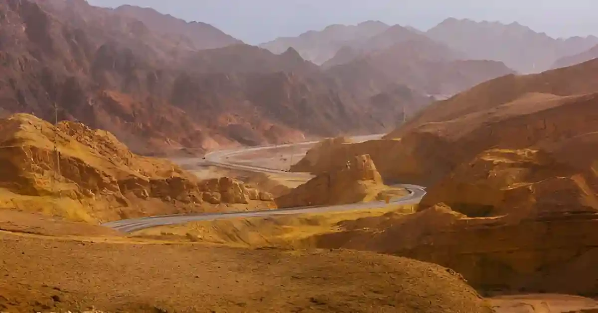 Sinai desert landscape road trip from Sharm El Sheikh to Saint Catherine