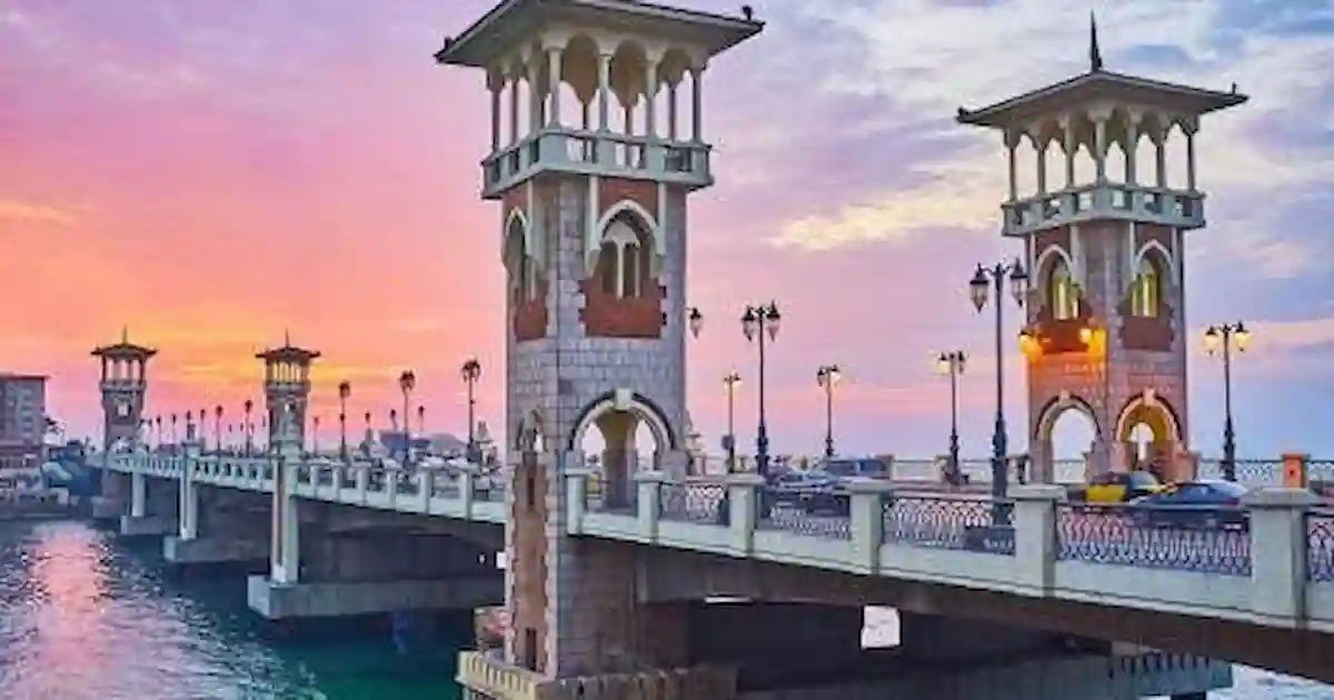 alexandria corniche seaside egypt tour