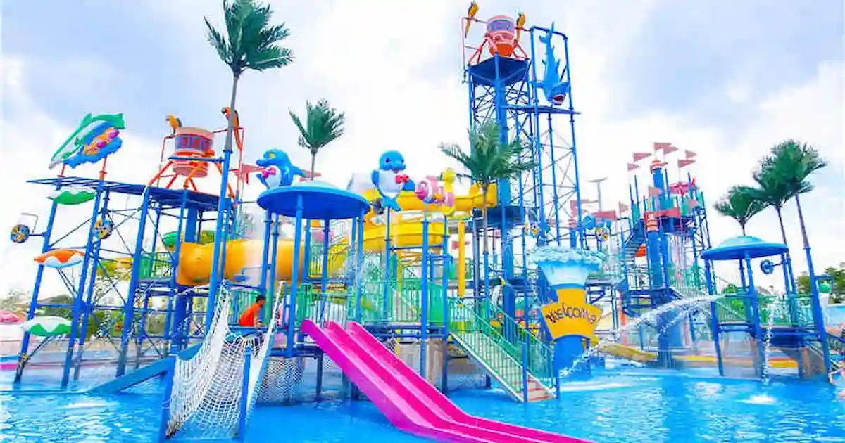 kids water play area Neverland Hurghada
