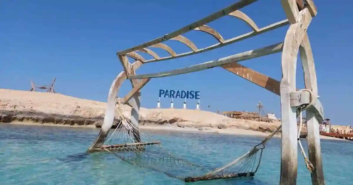 relaxing on Paradise Island Hurghada sunbeds