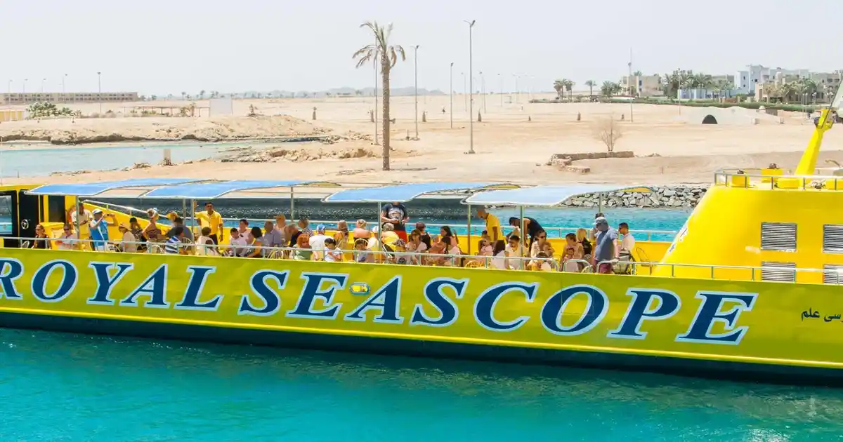 Family enjoying submarine tour Egypt experience
