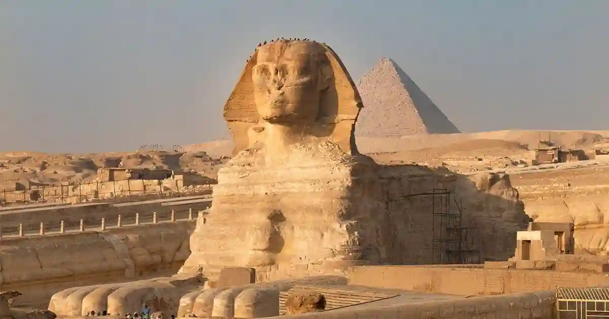 Private Tour To Sphinx Giza close-up view