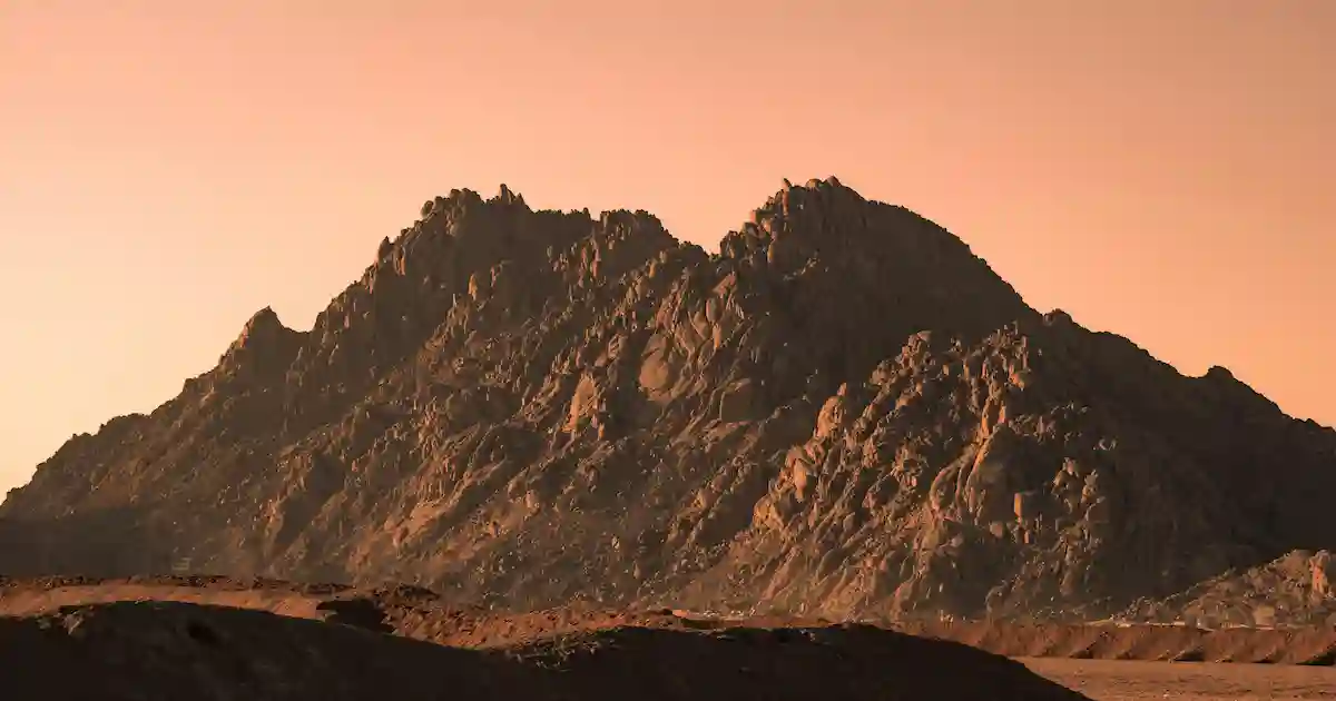 Marsa Alam Sunset over desert mountains