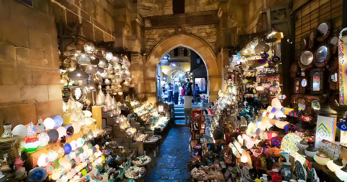 5-day Cairo tour with a one-day flight excursion to Luxor to explore the Valley of the Kings and ancient temples