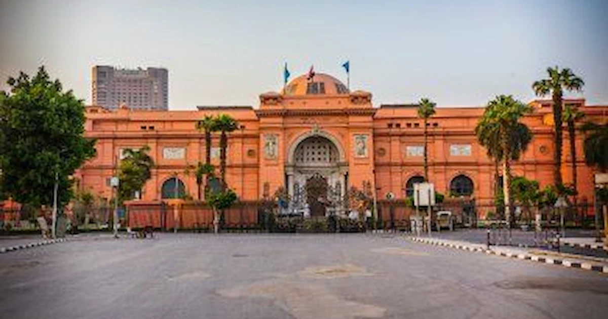 8-day Egypt tour with Cairo and Nile Cruise from Aswan to Luxor exploring pyramids and ancient temples