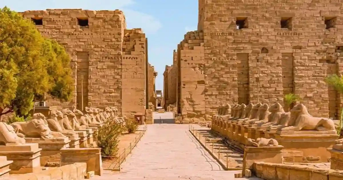 5-day Egypt tour with Cairo, long Nile Cruise from Luxor to Luxor, and Hurghada Red Sea holiday