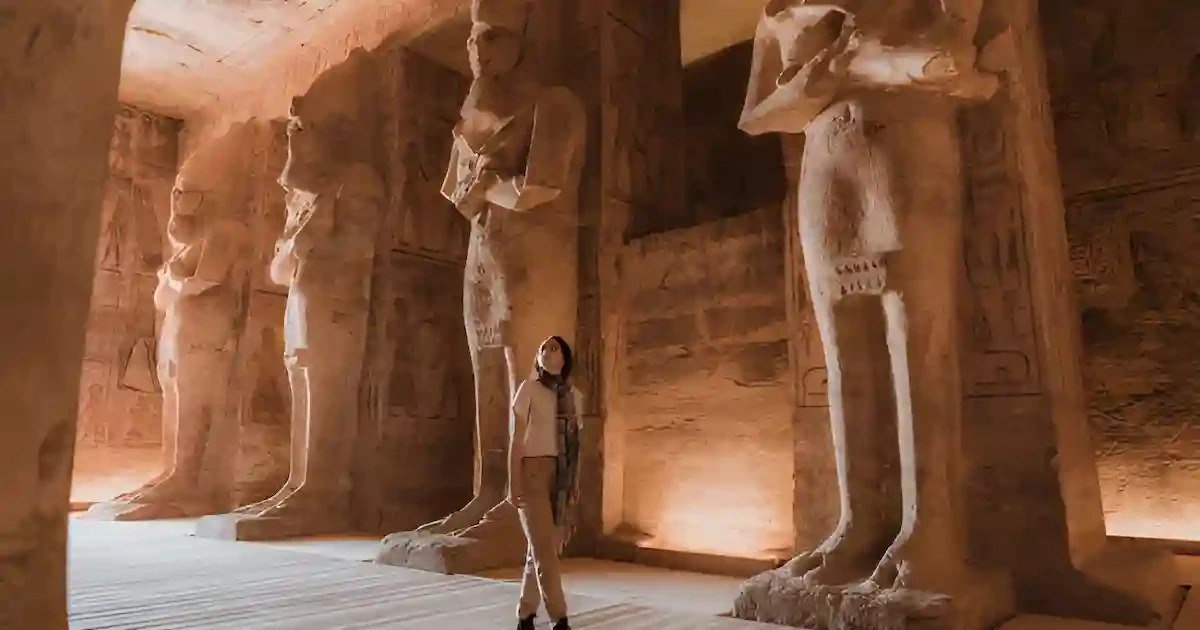 Luxury Nile Cruise from Luxor to Luxor with Cairo sightseeing, 8-day cultural journey in Egypt