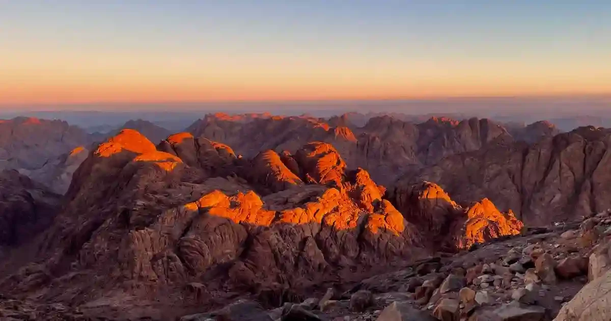 sunrise view from mount sinai tour from sharm el sheikh