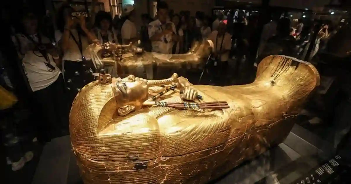 Egyptian Museum treasures in a 5 day tour of Egypt