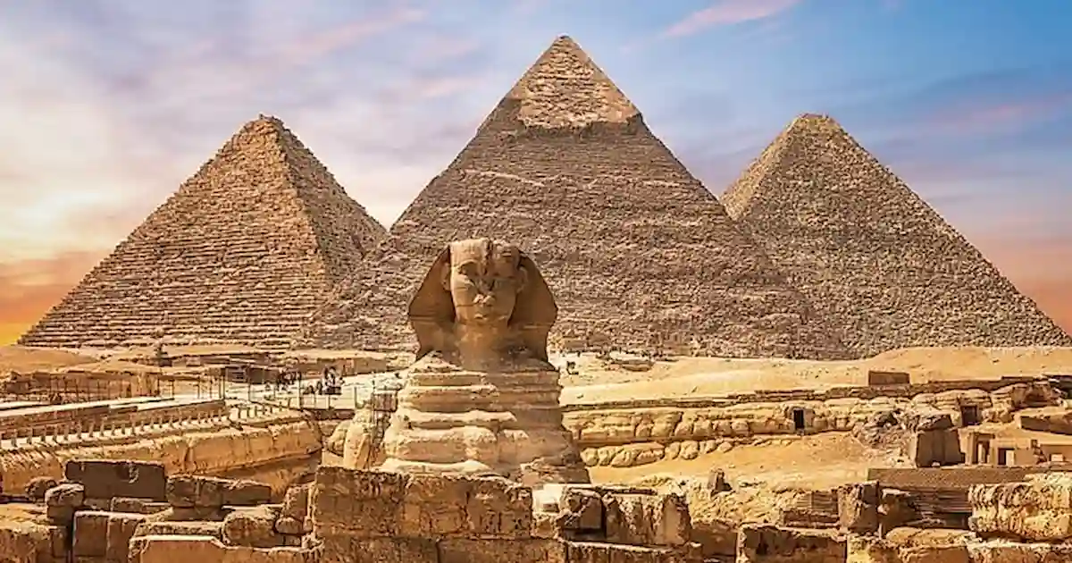 giza-pyramids-7-day-egypt-tour.jpg 7 Day Egypt Tour pyramids of Giza sunrise view