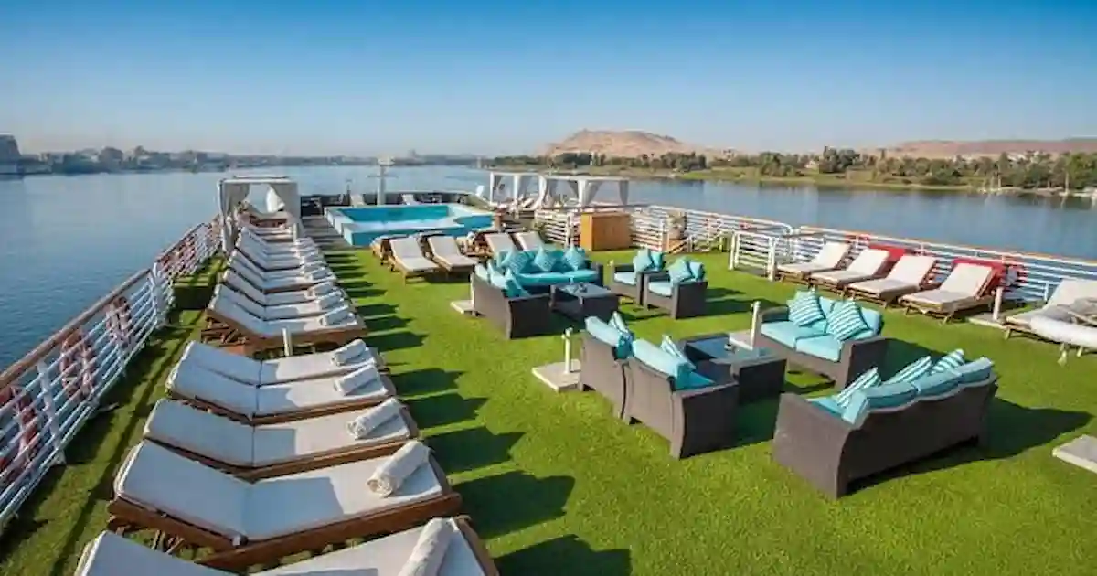 Luxury Nile Cruise during 12 Days in Egypt