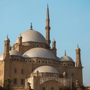 9-day Cairo, Nile Cruise and Sleeper Train tour exploring the Pyramids of Giza, Luxor temples, and the Nile between Luxor and Aswan