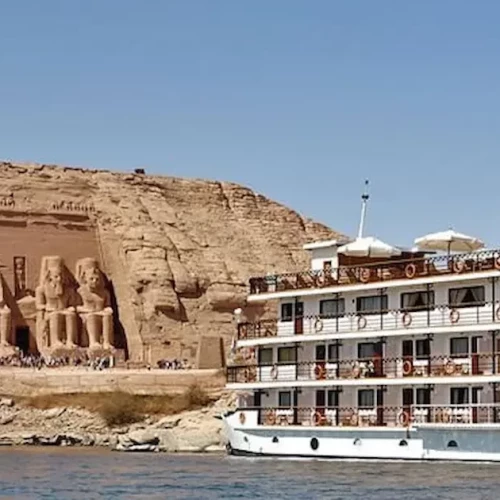 Family enjoying a Nile Cruise in Egypt