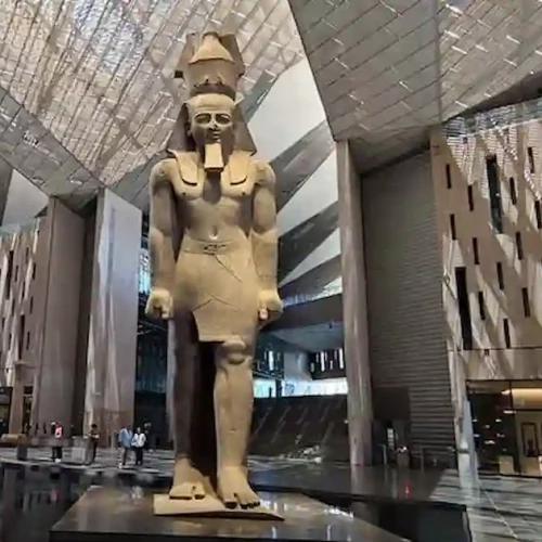 Cairo Stopover Tour - Giza Pyramids and Sphinx