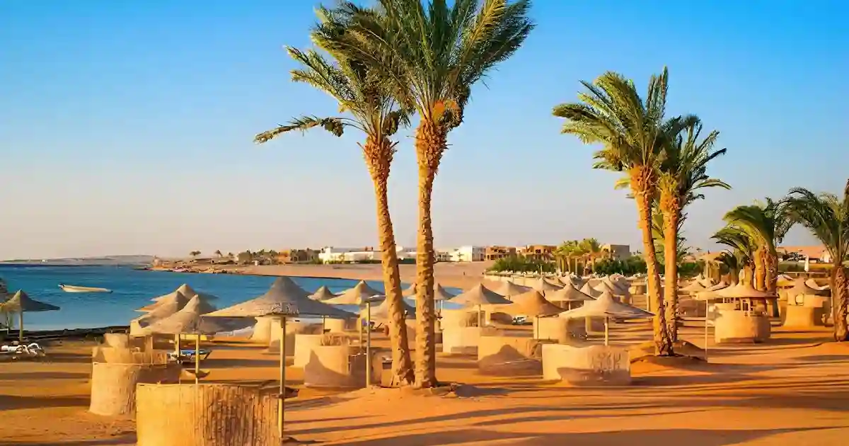 red sea temperature hurghada beach.jpg